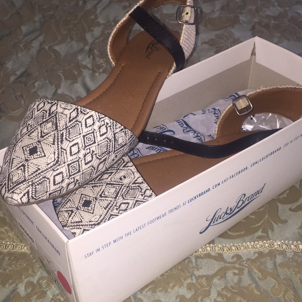 Closed Toe Flats